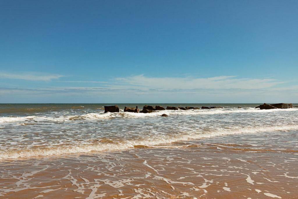 Beachfront Bliss: Bridlington Ground Floor Apartment Bessingby Exterior photo