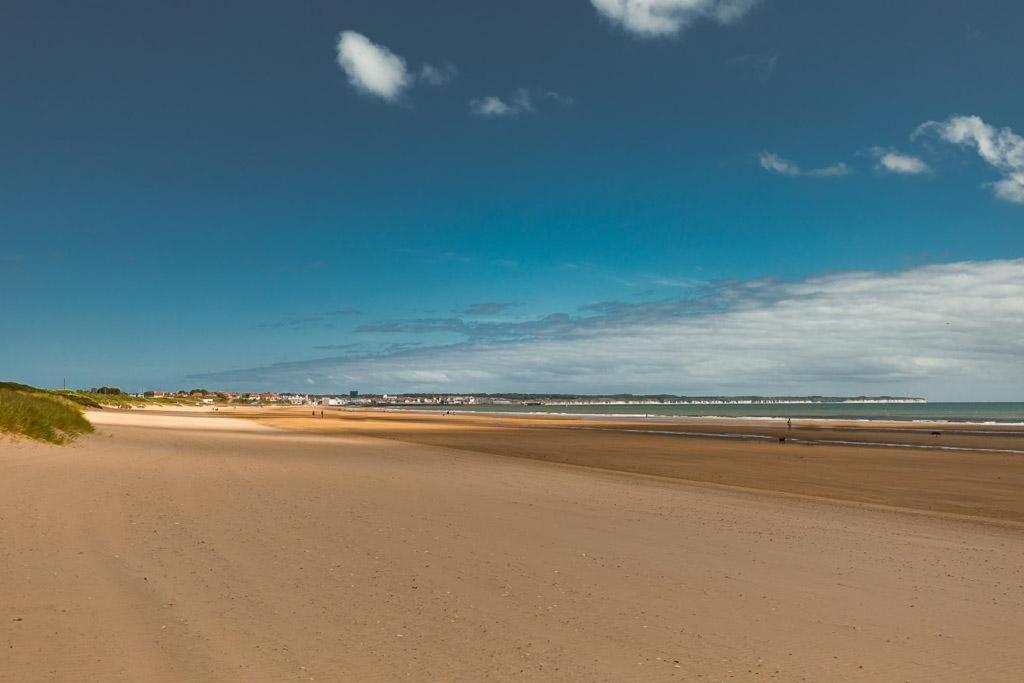 Beachfront Bliss: Bridlington Ground Floor Apartment Bessingby Exterior photo